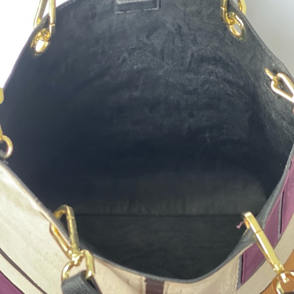 🌸HOST PICK🌸Calvin Klein Reversible leather - Picture 7 of 11